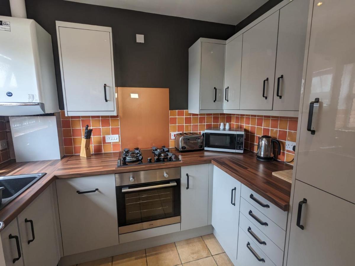Stylish Modern Apartment, Free Secure Parking Allesley Екстериор снимка